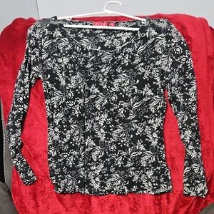 Elle Red and Black Fitted Long Sleeve Blouse